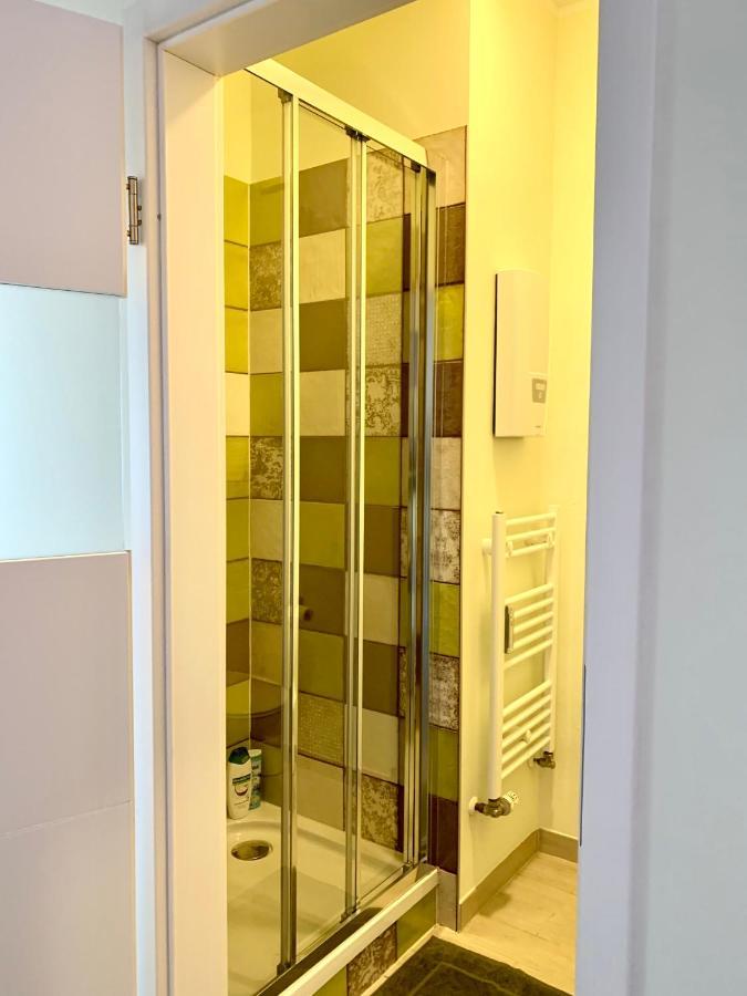 Senfbude - Wunderschöne 2-raum-apartments Mit Stellplatz, Ruhig Und Elegant!